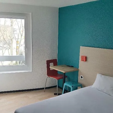 Hotel F1